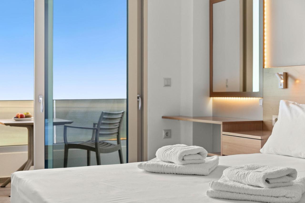 Mathios Apartments Falassarna ฟาลาซาร์นา ภายนอก รูปภาพ
