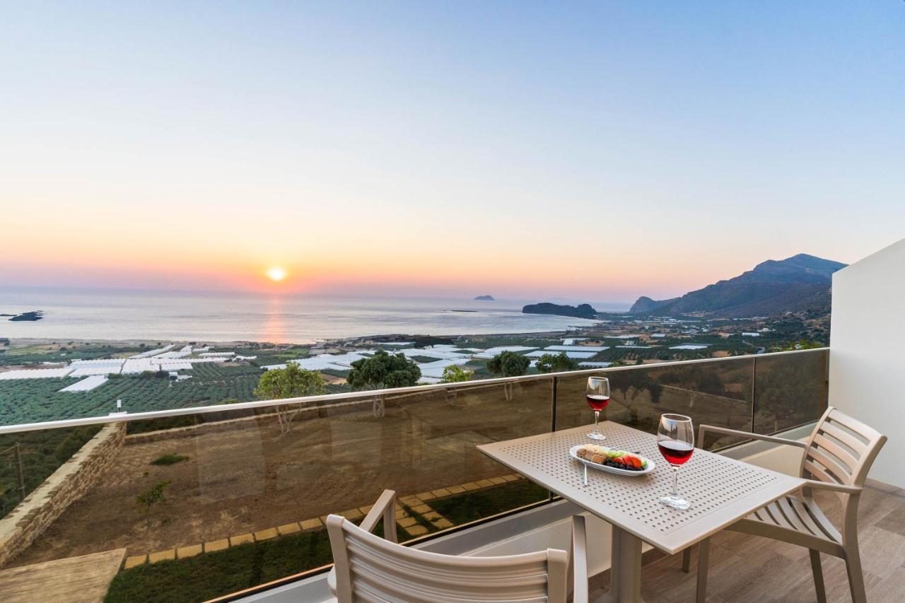 Mathios Apartments Falassarna ฟาลาซาร์นา ภายนอก รูปภาพ