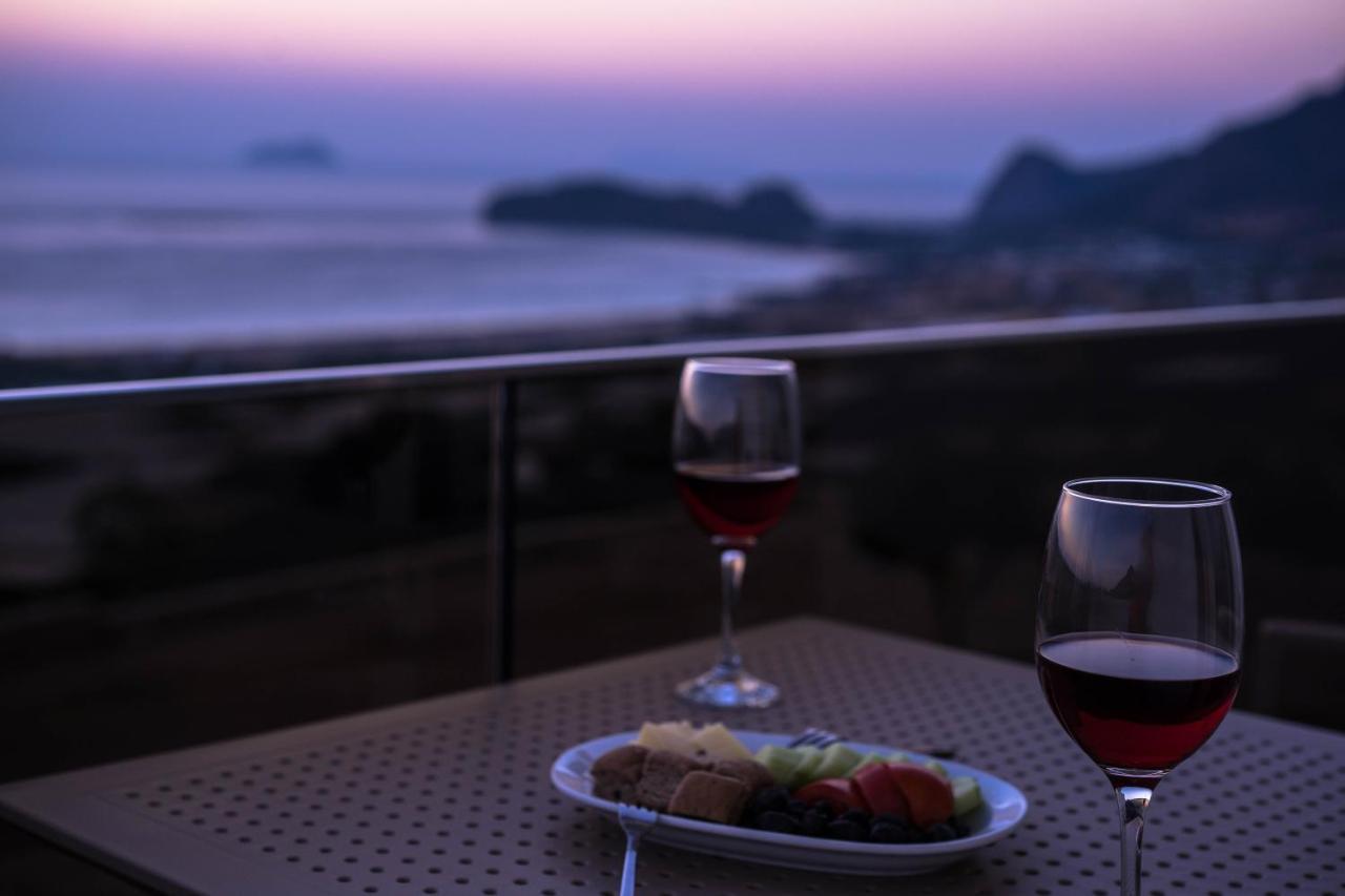 Mathios Apartments Falassarna ฟาลาซาร์นา ภายนอก รูปภาพ